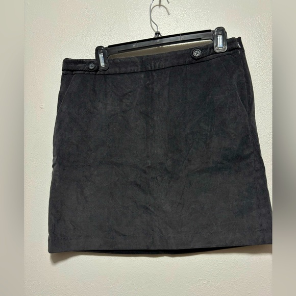 Banana Republic Dresses & Skirts - BANANA REPUBLIC dark gray corduroy skirt - NWT